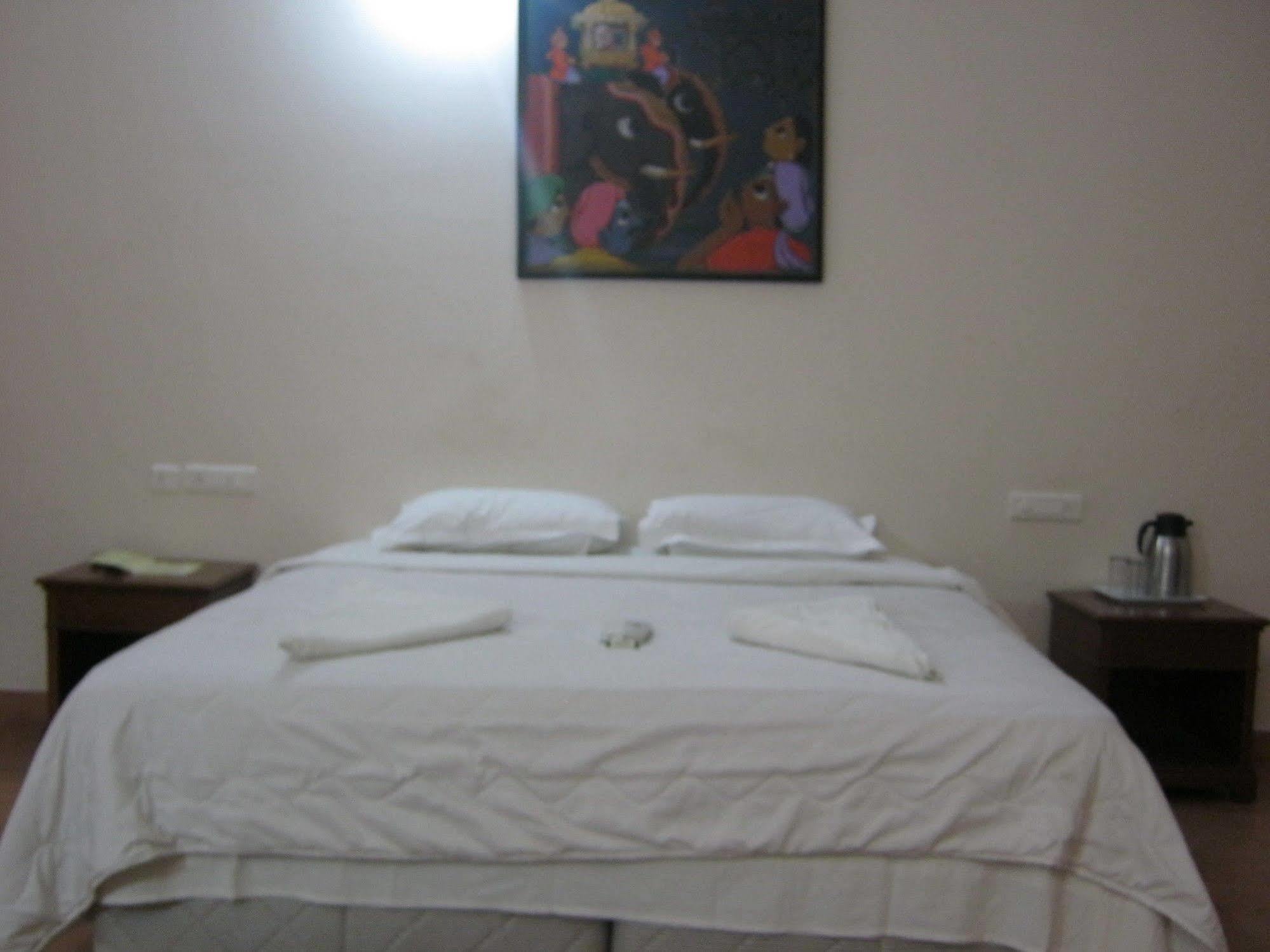 Kstdc Hotel Mayura Kauvery Krs Hosa Kannambādi Esterno foto