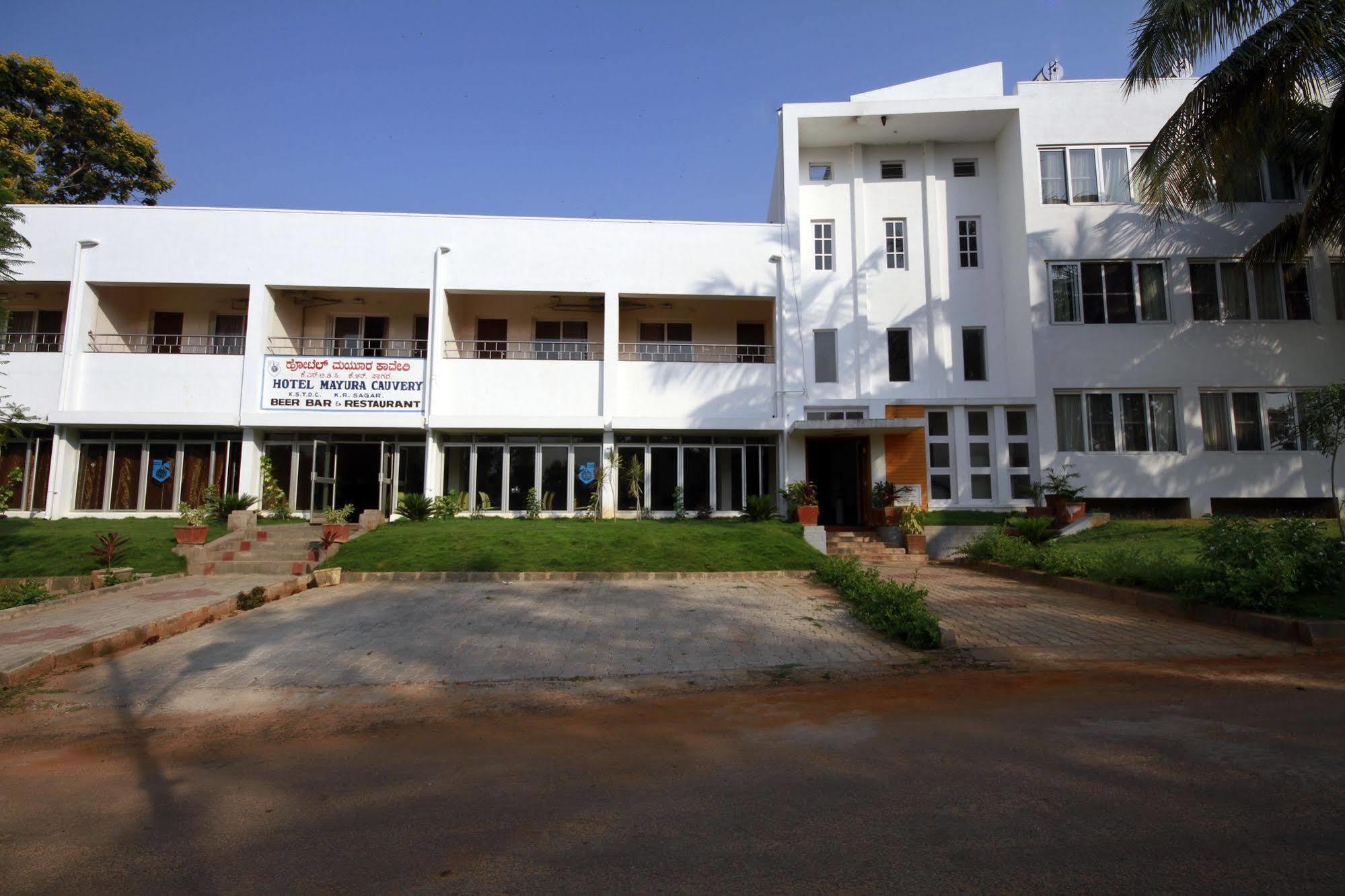 Kstdc Hotel Mayura Kauvery Krs Hosa Kannambādi Esterno foto